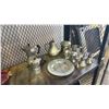 Image 3 : SHELF OF MOKA POTS, VINTAGE LUSTERWARE TEAPOT WITH TEACUPS & SAUCERS, LUSTERWARE VASE & MORE