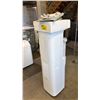 Image 2 : HISENSE PORTABLE TOWER AIR CONDITIONER WITH HOSES
