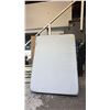 Image 1 : CASPER QUEEN SIZE MEMORY FOAM MATTRESS