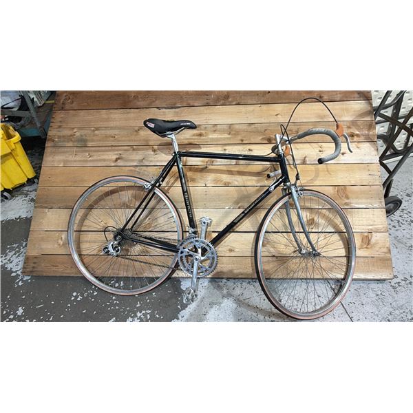 VINTAGE BIANCHI 12 SPEED BICYCLE