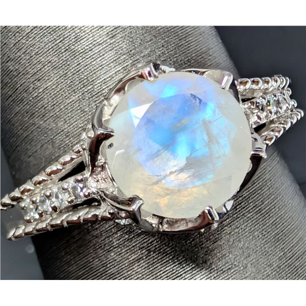 SILVER(4.18G), MOONSTONE (APP 1.5CT) RING, SUGGESTED RETAIL VALUE $300