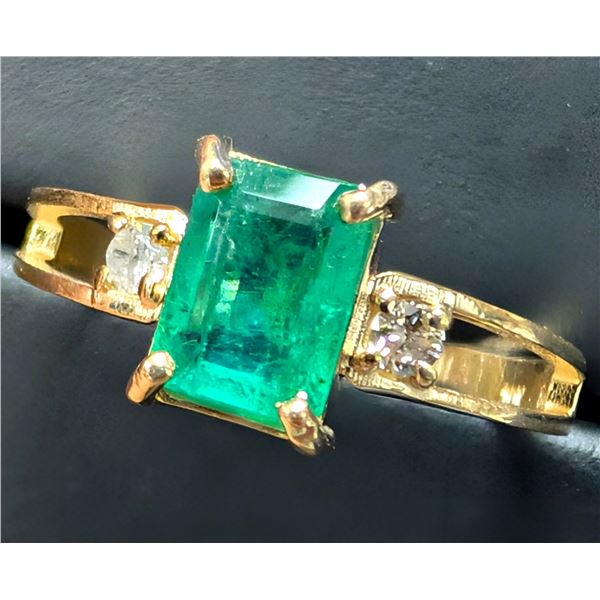 10K(1.55G), EMERALD (0.98CT), DIAMOND (0.04CT)RING, SIZE 5.5, APPRAISED INSURANCE VALUE $3300