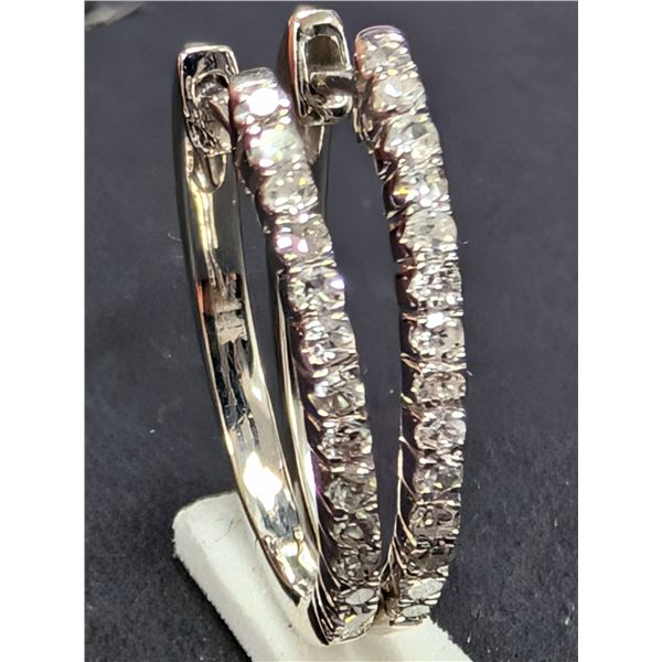 14K(2.64G), NATURAL DIAMOND (0.25CT)EARRING, APPRAISED INSURANCE VALUE $2700