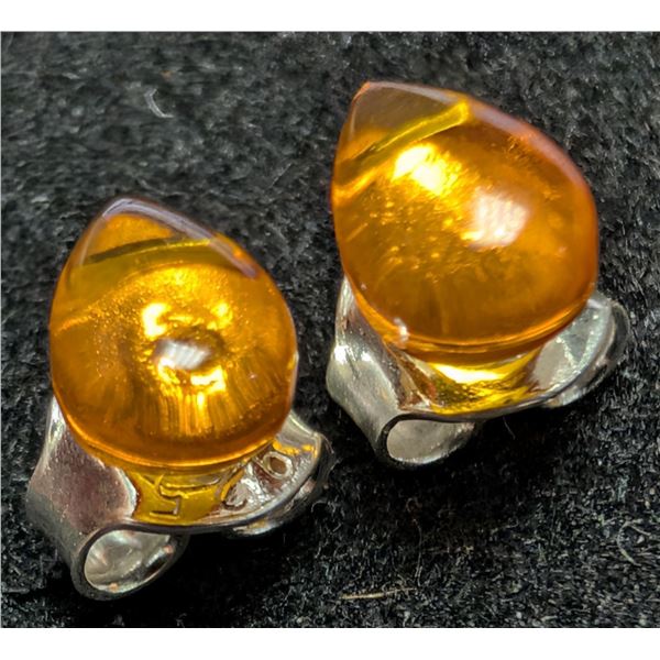 SILVER AMBER EARRING