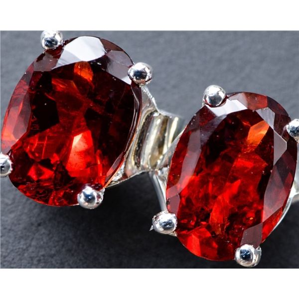 SILVER GENUINE GARNET (APP 0.6CT) EARRING