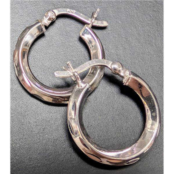 SILVER(1.39G), SMALL HOOP 15MM EARRING