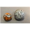 Image 1 : (2) AGATE SPHERES