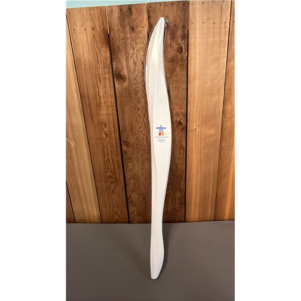VANCOUVER 2010 WINTER OLYMPICS RELAY TORCH