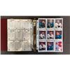 Image 2 : BINDER OF ASSORTED HOCKEY TRADING CARDS