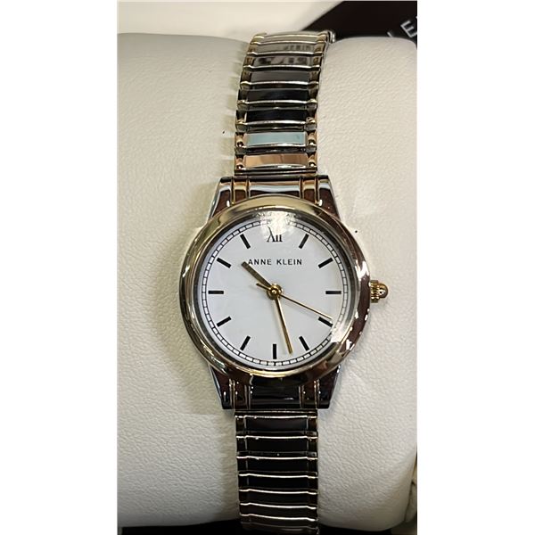 *NEW IN BOX WITH TAG* ANNE KLEIN LADIES ANALOGUE WATCH WITH EXPANSION BAND