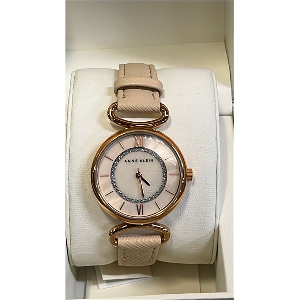*NEW IN BOX WITH TAG* ANNE KLEIN LADIES CRYSTAL-ACCENTED DIAL ANALOGUE WATCH WITH LEATHER BAND