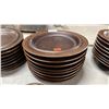 Image 5 : 40+ PIECES OF VINTAGE ARABIA FINLAND "RUSKA" STONEWARE