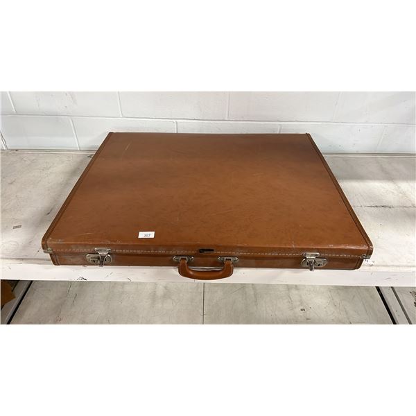 LARGE HARD SIDE PORTFOLIO CASE & CONTENTS: ANIMAL PRINTS, AVIATION PRINTS & MORE