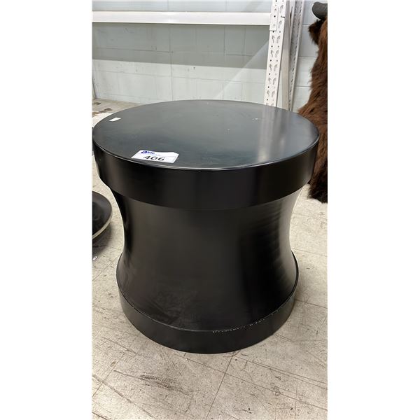 ROUND WOOD SIDE TABLE: APPROX. 24"T X 25.5" DIAMETER