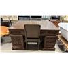 Image 1 : INTRICATELY CARVED ASIAN WOOD DESK WITH CHAIR