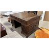 Image 7 : INTRICATELY CARVED ASIAN WOOD DESK WITH CHAIR