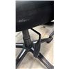 Image 2 : MESH BACK DESK CHAIR WITH ADJUSTABLE SEAT & ARM HEIGHT