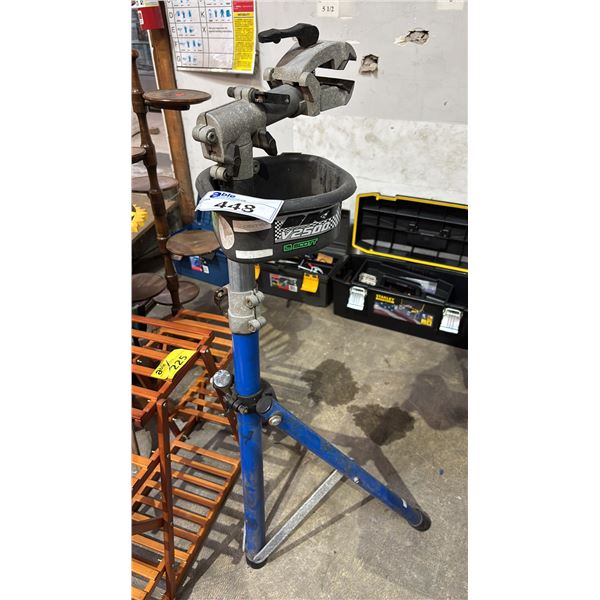 SCOTT V2500 BIKE STAND
