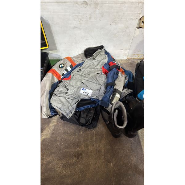 BMW MOTORCYCLE JACKET & PANTS & PAIR OF GORETEX LEATHER MOTORCYCLE BOOTS SIZE 44