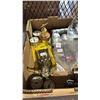 Image 2 : BOX OF ASSORTED ITEMS INCLUDING; AIR TOOLS, AIR GAUGES, 4-PC CHISEL SET & MORE