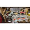 Image 3 : BOX OF ASSORTED ITEMS INCLUDING; AIR TOOLS, AIR GAUGES, 4-PC CHISEL SET & MORE