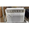 Image 1 : NOMA 12,000 BTU WINDOW AIR CONDITIONER