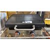 Image 1 : BLACKSTONE PORTABLE TABLE TOP PROPANE GRILL