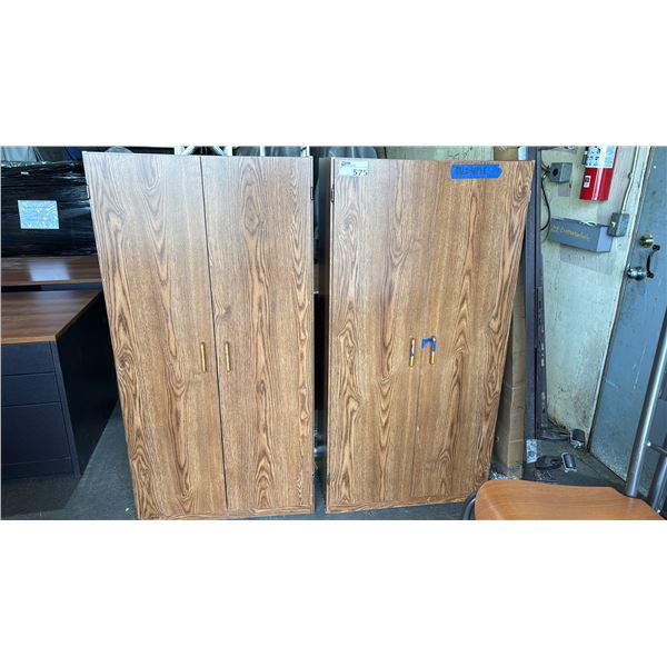 PAIR OF SAUDER 2 DOOR WOOD CABINETS (SOME COSMETIC DAMAGE) & 2 SETS OF ADJUSTABLE BED FRAMES
