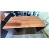 Image 2 : 3-DRAWER WOOD EXECUTIVE DESK 72" X 36" X 30"