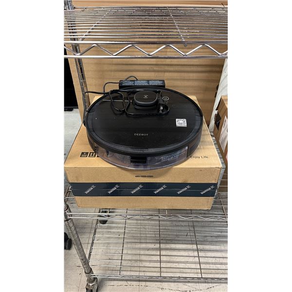 ECOVACS DEEBOT OZMO T5 2-IN-1 VACUUM & MOPPING ROBOT: *BATTERY DOES NOT CHARGE*