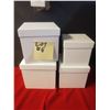 Image 1 : White Gift Box Lot