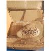 Image 2 : Ceramic Stones With Herb "Fennel" Engraved Lot 3