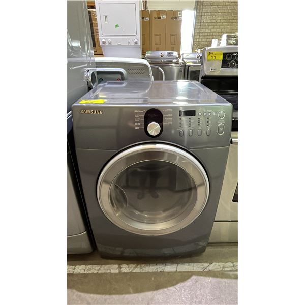 SAMSUNG GREY CLOTHES DRYER