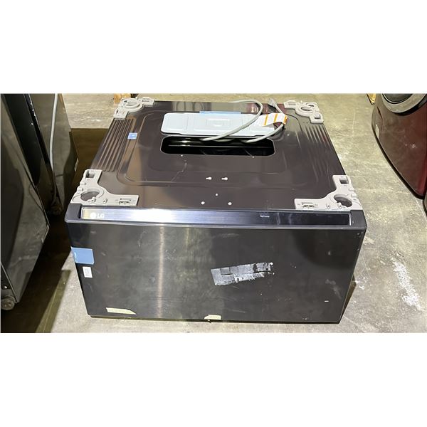 LG STAINLESS STEEL PEDESTAL WASHER