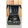 Image 1 : OCULUS VR GLASSES WITH CONTROLLERS & CABLES *IN BOX*