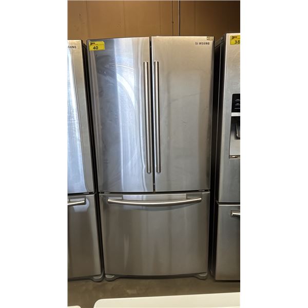 SAMSUNG 32" WIDE STAINLESS STEEL FRENCH DOOR FRIDGE WITH BOTTOM FREEZER DRAWER