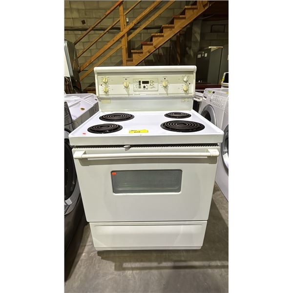 CONCEPT II 4 ELEMENT ELECTRIC RANGE WITH OVEN
