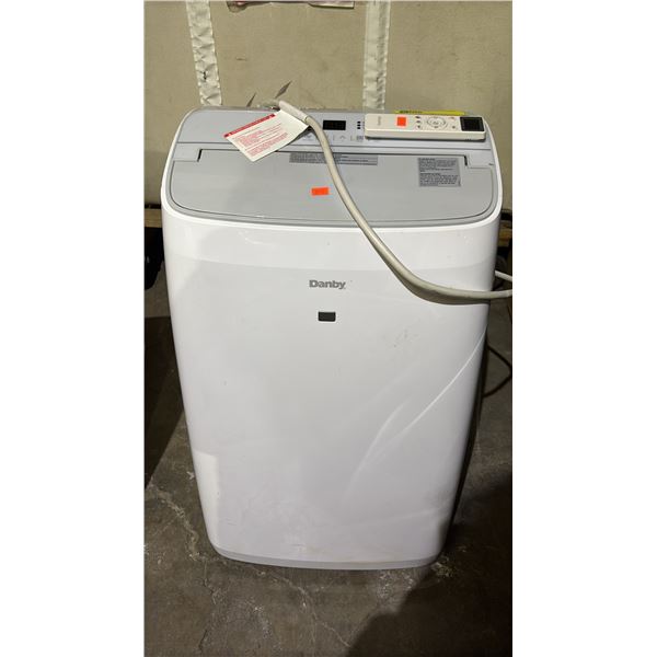 DANBY PORTABLE AIR CONDITIONER WITH HOSE & REMOTE