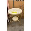 Image 4 : (2) PLASTIC STACKING CHAIRS, PLASTIC STOOL & METAL SIDE TABLE