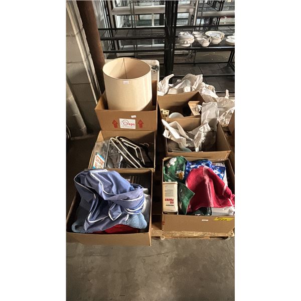 PALLET OF HOUSEHOLD ITEMS: DISHTOWELS, CLOTHING, CASSETTE TAPES, LAMP & MORE *MUST TAKE ALL ON