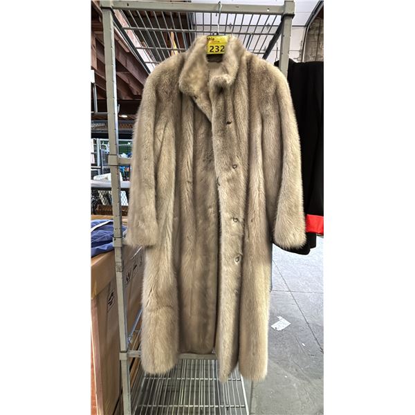 VINTAGE SCUBY FURS, VICTORIA BC FULL-LENGTH FUR COAT - SIZE UNKNOWN
