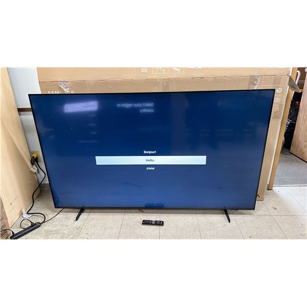 SAMSUNG 75" CRYSTAL UHD DU6950 4K TIZEN OS SMART TV WITH STAND & REMOTE: *BOX INCLUDED*