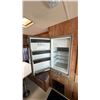 Image 17 : 1995 CHEVROLET G-SERIES, MOTOR HOME, WHITE, VIN 1GBJG31K8SF159466,