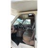 Image 7 : 1995 CHEVROLET G-SERIES, MOTOR HOME, WHITE, VIN 1GBJG31K8SF159466,