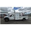Image 3 : 2011 FORD F550 SUPER DUTY, 2DR PICKUP, WHITE, VIN 1FDUF5GT6BEB01493,