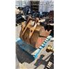 Image 3 : EXCAVATOR DIGGING BUCKET WITH TEETH