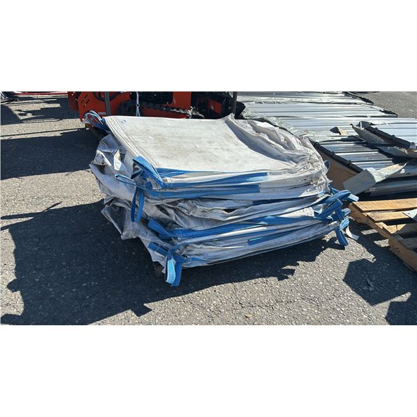 PALLET OF LARGE GAYLORD BAGS