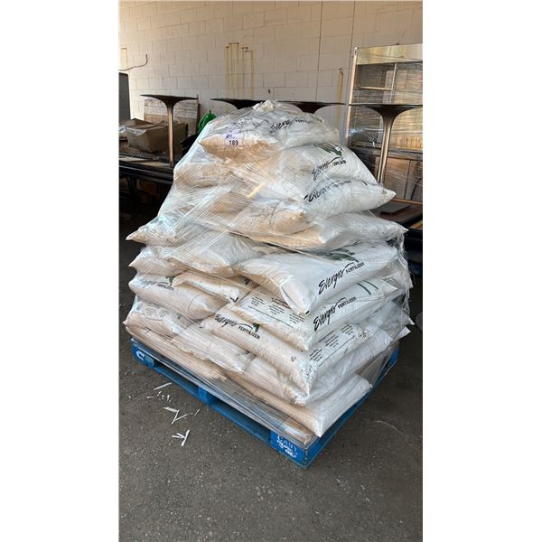 PALLET OF 25KG BAGS OF EVERGREEN 46-0-0 FERTILIZER *MUST TAKE ALL ON PALLET*