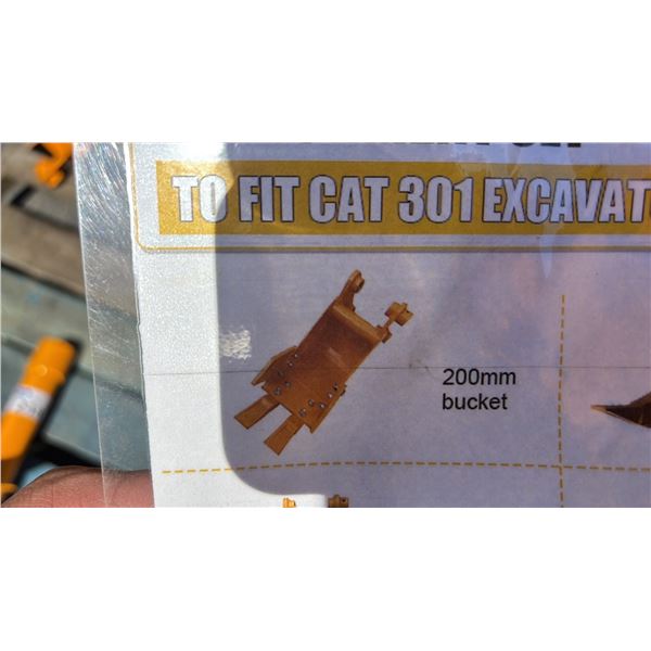*NEW*  200MM BUCKET ATTACHMENT FOR A CAT 301 MINI EXCAVATOR