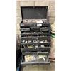 Image 2 : US GENERAL STACKING METAL TOOL CHEST WITH CONTENTS